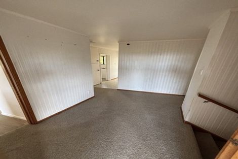 Photo of property in 22 Coster Road, Muriwai, Waimauku, 0881