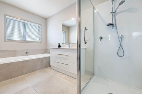 Photo of property in 93a Maich Road, Manurewa, Auckland, 2102