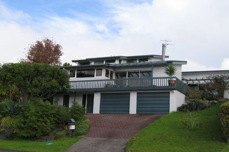 Photo of property in 9 Callender Place, Shelly Park, Auckland, 2014