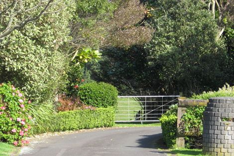 Photo of property in 7 Byron Place, Whalers Gate, New Plymouth, 4310
