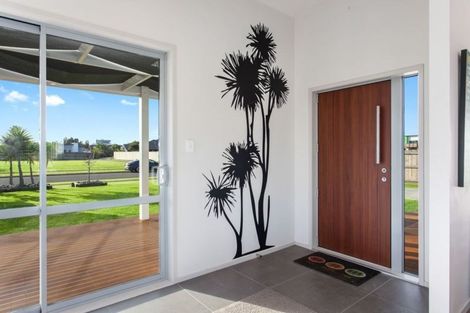 Photo of property in 4 Motutere Place, Ohope, 3121