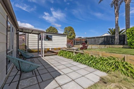 Photo of property in 18 Antonia Place, Bell Block, New Plymouth, 4312
