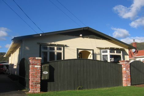 Photo of property in 21 Vincent Street, Waterloo, Lower Hutt, 5011