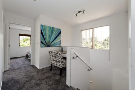 Photo of property in 39 Zefiro Drive, Massey, Auckland, 0614