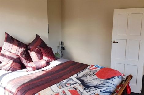 Photo of property in 21 Russell Street, Westport, 7825