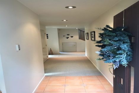 Photo of property in 108 Mountain Road, Henderson Valley, Auckland, 0612