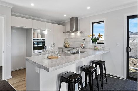 Photo of property in 30 Reuben Avenue, Rolleston, 7615