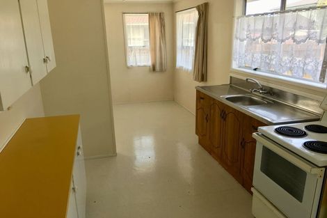 Photo of property in 390 Bucklands Beach Road, Bucklands Beach, Auckland, 2012