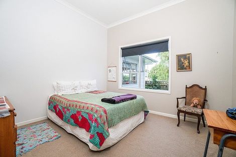 Photo of property in 19 Carey Street, Waitara, 4320