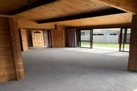 Photo of property in 10 Moenui Avenue, Orewa, 0931