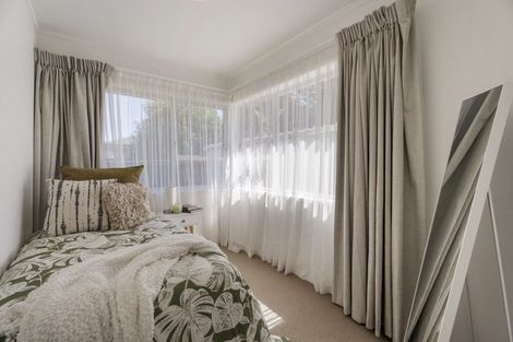 Photo of property in 1/7a Mountain Road, Mount Wellington, Auckland, 1072