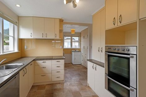 Photo of property in 48a Wilford Street, Wallaceville, Upper Hutt, 5018