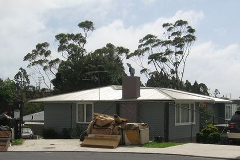 Photo of property in 9 Maybelle Place, Kelston, Auckland, 0602