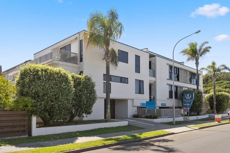 Photo of property in Atlas Apartments, 10/49 Maunganui Road, Mount Maunganui, 3116