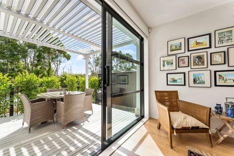 Photo of property in 35 Sidwell Road, Wainui, 0932