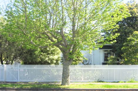 Photo of property in 60 Stout Street, Whataupoko, Gisborne, 4010
