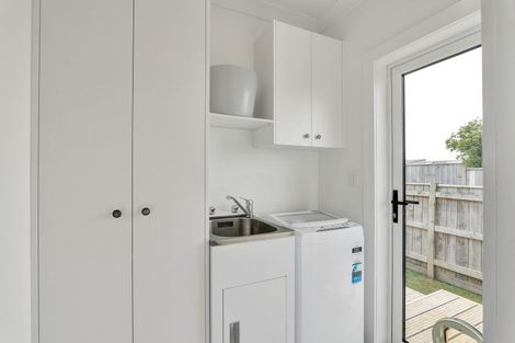 Photo of property in 54a Cloten Road, Stratford, 4332