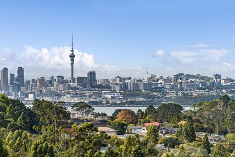 Photo of property in 24a Balmain Road, Chatswood, Auckland, 0626