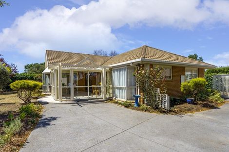 Photo of property in 166 Queenspark Drive, Parklands, Christchurch, 8083