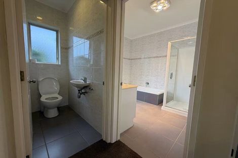 Photo of property in 1242 Great South Road, Runciman, Drury, 2578
