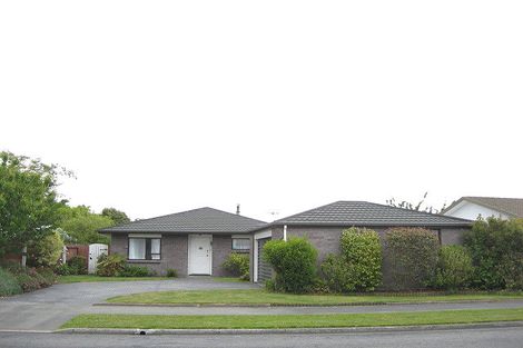 Photo of property in 23 Radiata Avenue, Parklands, Christchurch, 8083