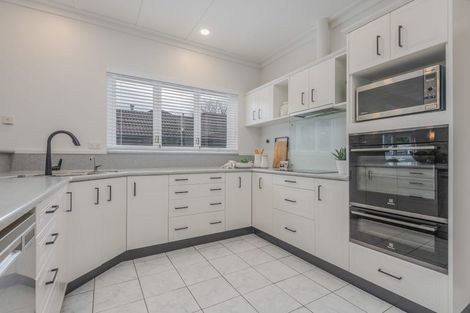 Photo of property in 469 College Street, Hokowhitu, Palmerston North, 4410