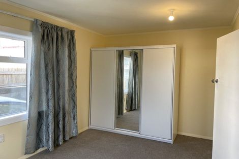 Photo of property in 239 Coutts Street, Rongotai, Wellington, 6022
