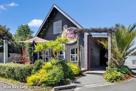 Photo of property in 20 Whakapaki Street, Urenui, 4375