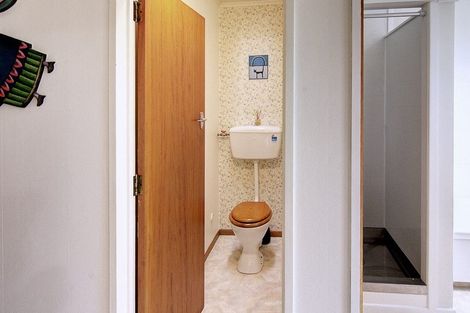 Photo of property in 9 Cambridge Terrace, Masterton, 5810