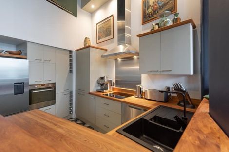 Photo of property in Stadium Garden Flats, 108/107 Thorndon Quay, Pipitea, Wellington, 6011