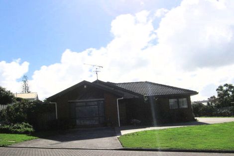 Photo of property in 5 Harvard Place, Albany, Auckland, 0632