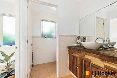 Photo of property in 12 Tington Avenue, Wattle Downs, Auckland, 2103