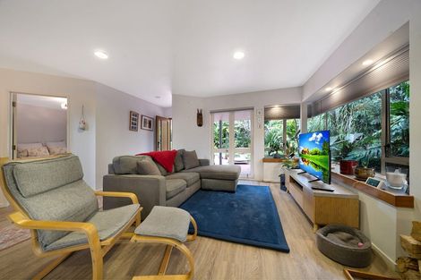 Photo of property in 2/18a Clayburn Road, Glen Eden, Auckland, 0602