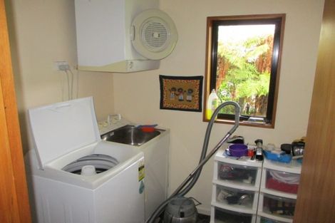 Photo of property in 14 Korua Street, Moana, 7872