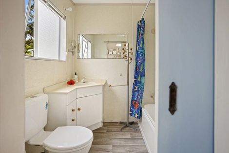 Photo of property in 10 Taupo Bay Road, Taupo Bay, Mangonui, 0494