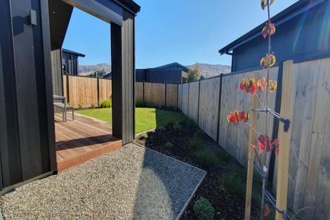 Photo of property in 9 Blondie Drive, Cromwell, 9310