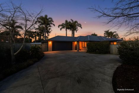 Photo of property in 5 Tavarnya Way, Patumahoe, Pukekohe, 2679