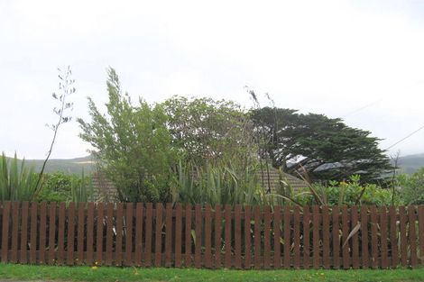 Photo of property in 36 Taylor Terrace, Tawa, Wellington, 5028