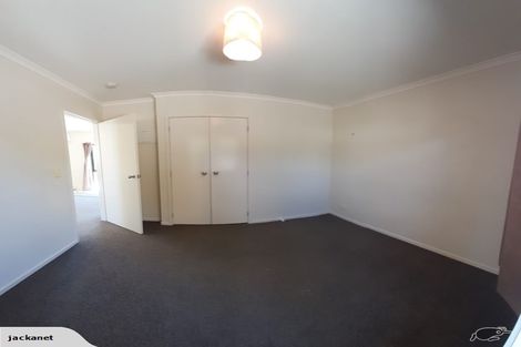 Photo of property in 28a Kamara Road, Glen Eden, Auckland, 0602
