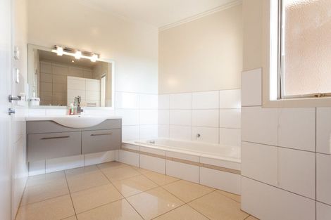 Photo of property in 13 Awanui Place, Matamata, 3400