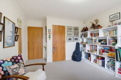 Photo of property in 219 Victoria Avenue, Hokowhitu, Palmerston North, 4410