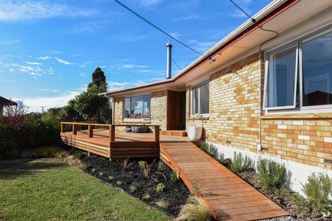 Photo of property in 8 Elliott Crescent, Owhata, Rotorua, 3010