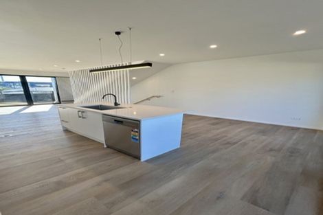 Photo of property in 15 Tiraumea Drive, Pakuranga, Auckland, 2010