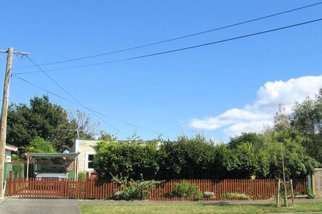 Photo of property in 12 Bracken Street, Wallaceville, Upper Hutt, 5018