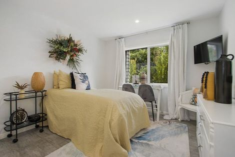 Photo of property in 35 Waione Avenue, Athenree, Waihi Beach, 3177