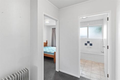 Photo of property in 1/102 Roydvale Avenue, Burnside, Christchurch, 8053