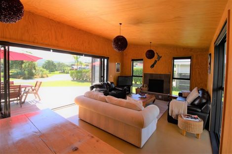 Photo of property in 100 Lil Place, Whangapoua, Coromandel, 3582