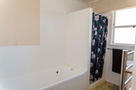 Photo of property in 65 Cole Street, Dannevirke, 4930