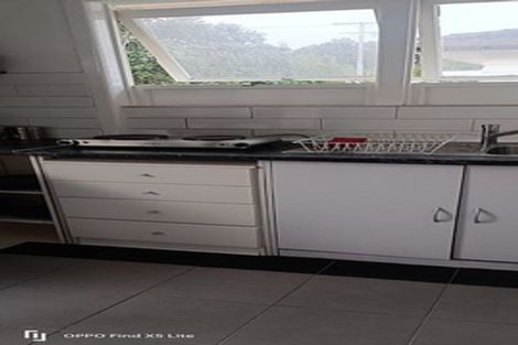 Photo of property in 15 Peach Road, Glenfield, Auckland, 0629