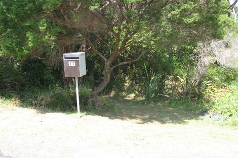 Photo of property in 17 Makora Avenue, Oneroa, Waiheke Island, 1081